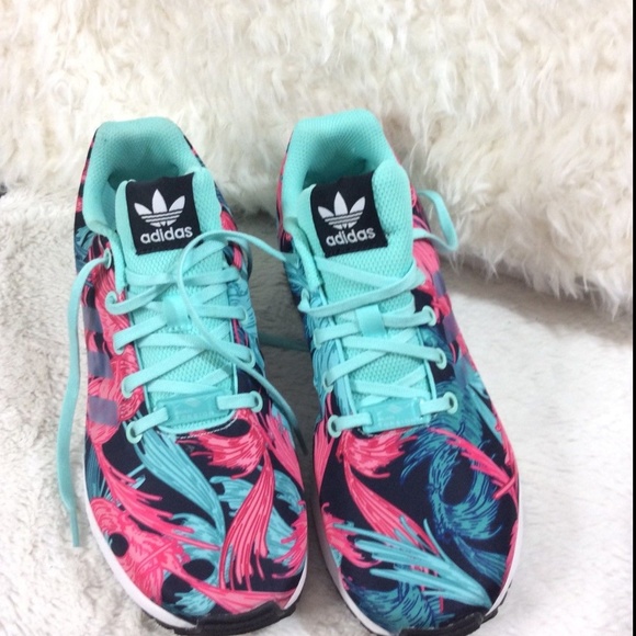 New Adidas  Navy Blue,Pink & Teal Shoes Sz 6.5 - Picture 6 of 8